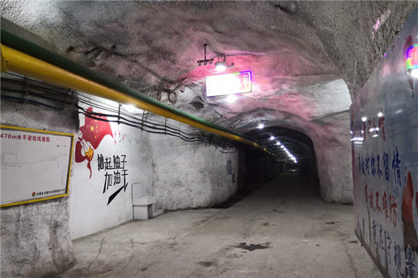 庆幸属于劳动者，庆幸献给GA黄金甲人。砥砺前行GA黄金甲人，庆幸幸福劳动节